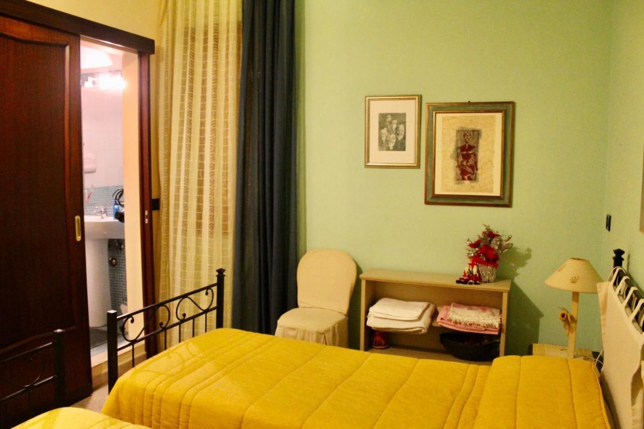 A Casa Di Mamma Otel Milazzo Dış mekan fotoğraf